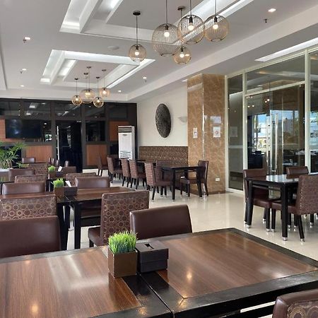 Diversion 21 Hotel Iloilo City Exterior photo