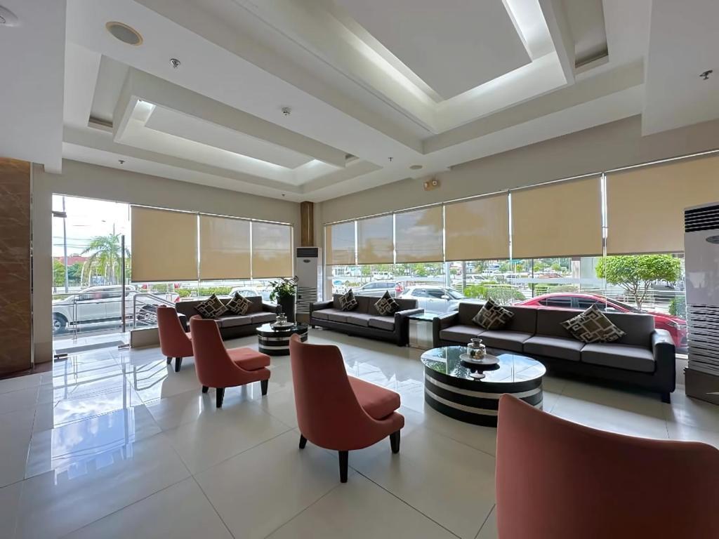 Diversion 21 Hotel Iloilo City Exterior photo